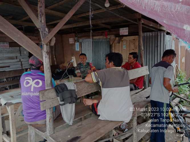 Keakraban Babinsa 03/Tpl Kopda Suriadi Dan Warganya,Tumbuhkan Kekompakan Serta Kemanunggalan