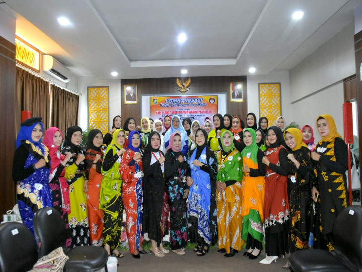 Ricana Djayanti Hambali Berikan Apresiasi Kepada DWP Kampar