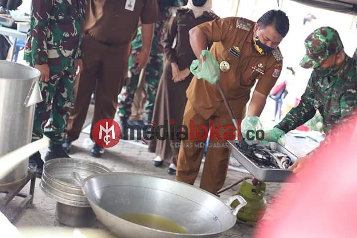 Pemko Tanjungbalai bersama TNI-Polri Dirikan Dapur Umum dan Bagikan Ratusan Nasi Bungkus