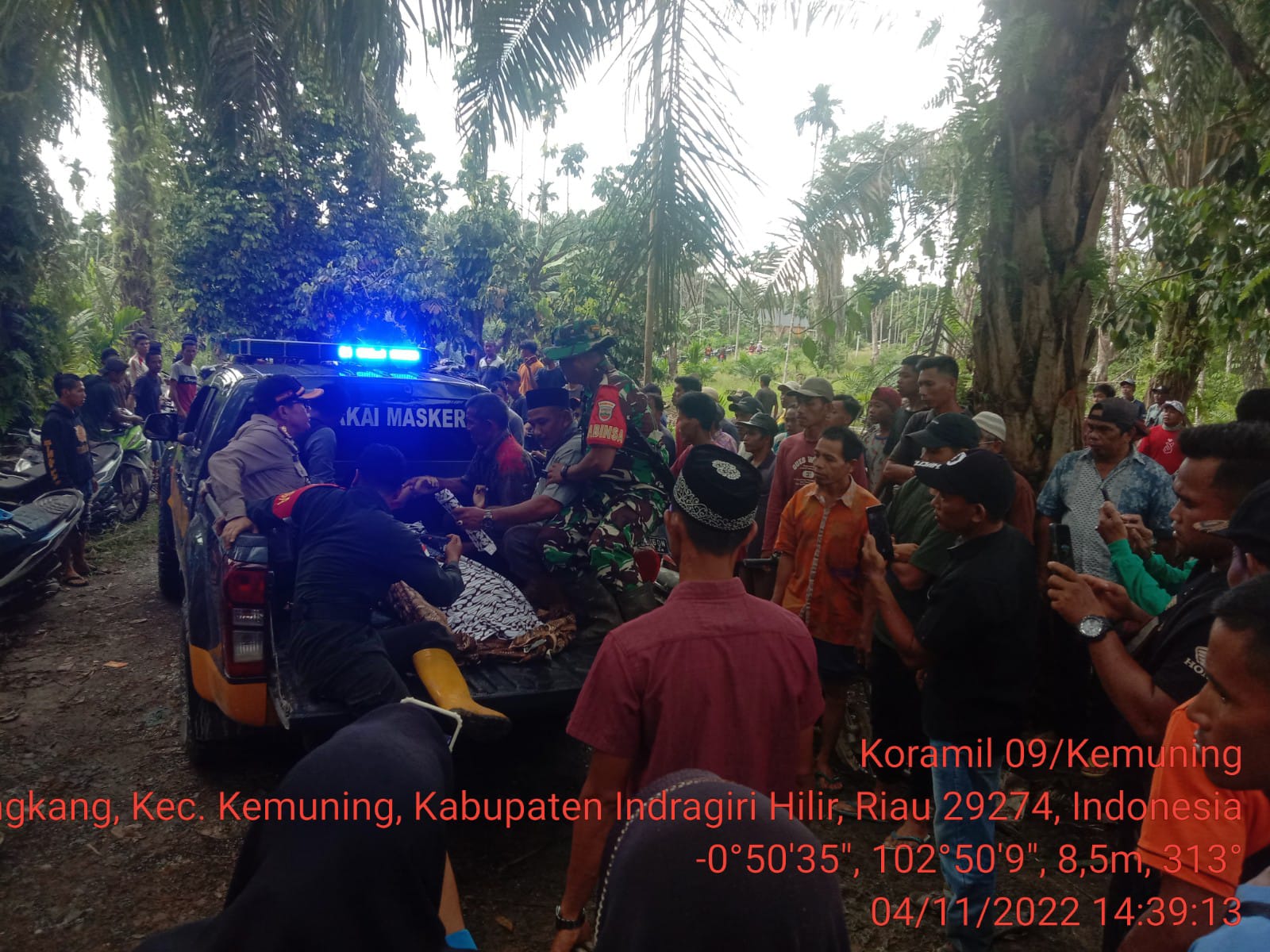 Upaya Danramil 09/Kemuning Dalam Pencarian Korban di Terkam Buaya