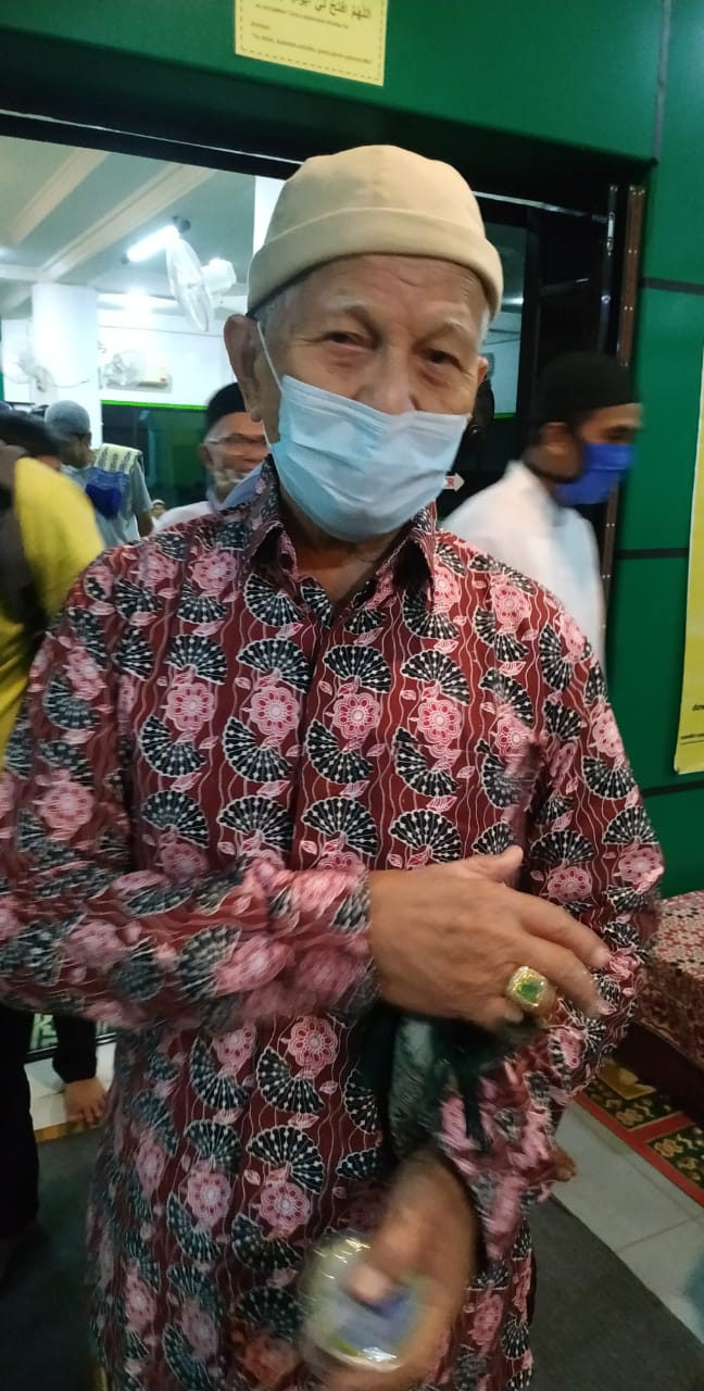 Tokoh Agama Tanjung Uban H Ahmad Umari Ingatkan Warga Lebih Disiplin Menjalankan Prokes