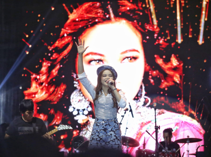 Iyeth Bustami dan Rara Lida Meriahkan Malam Puncak Hari Jadi Meranti