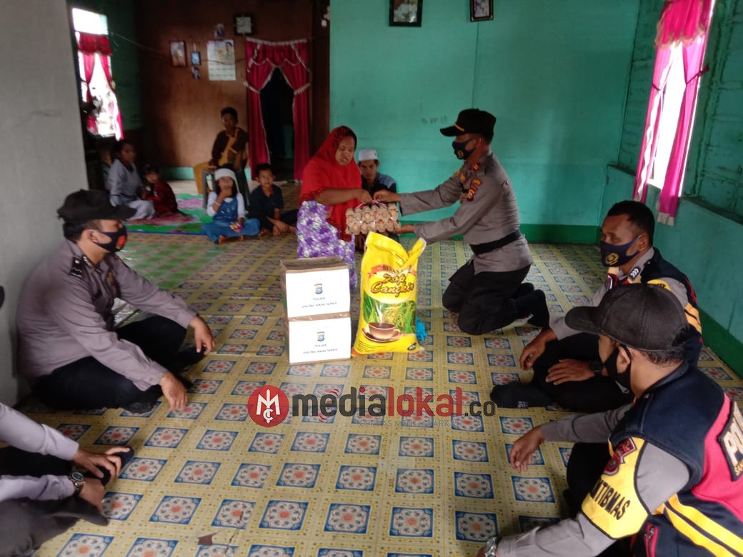 Kapolsek GAS Beserta Personil Salurkan Bantuan Untuk Keluarga Korban Tenggelam