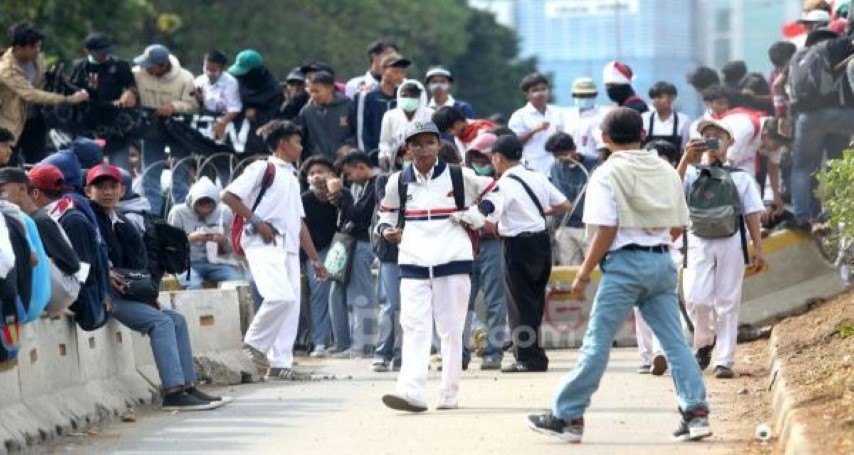 Pengakuan Buron Ikut Demo di Gedung DPR, Sungguh Mengejutkan!