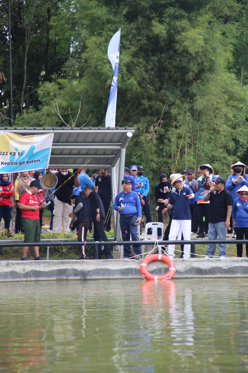 Hari Bakti ke 51, BP Batam Mancing Mania di Taman Rusa