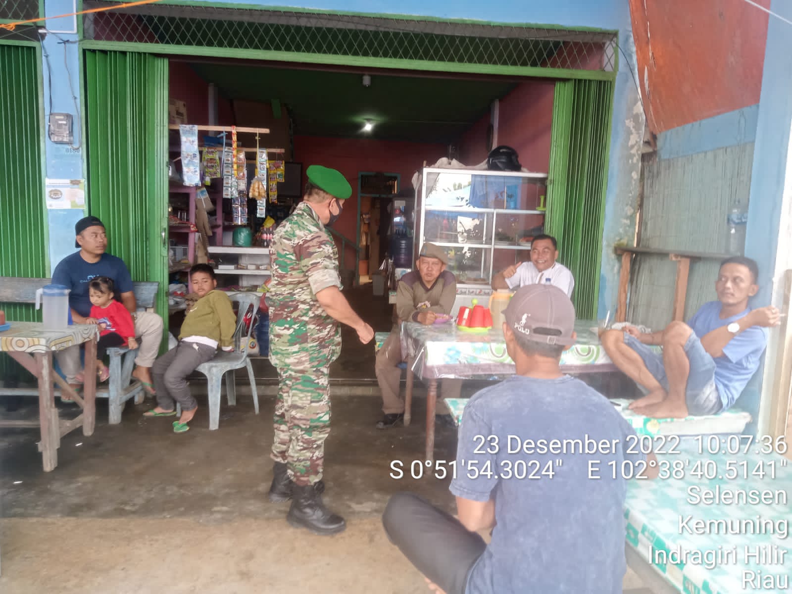 Sosialisasi Sekaligus Terapkan Prokes Bersama Sertu S. Sembiring