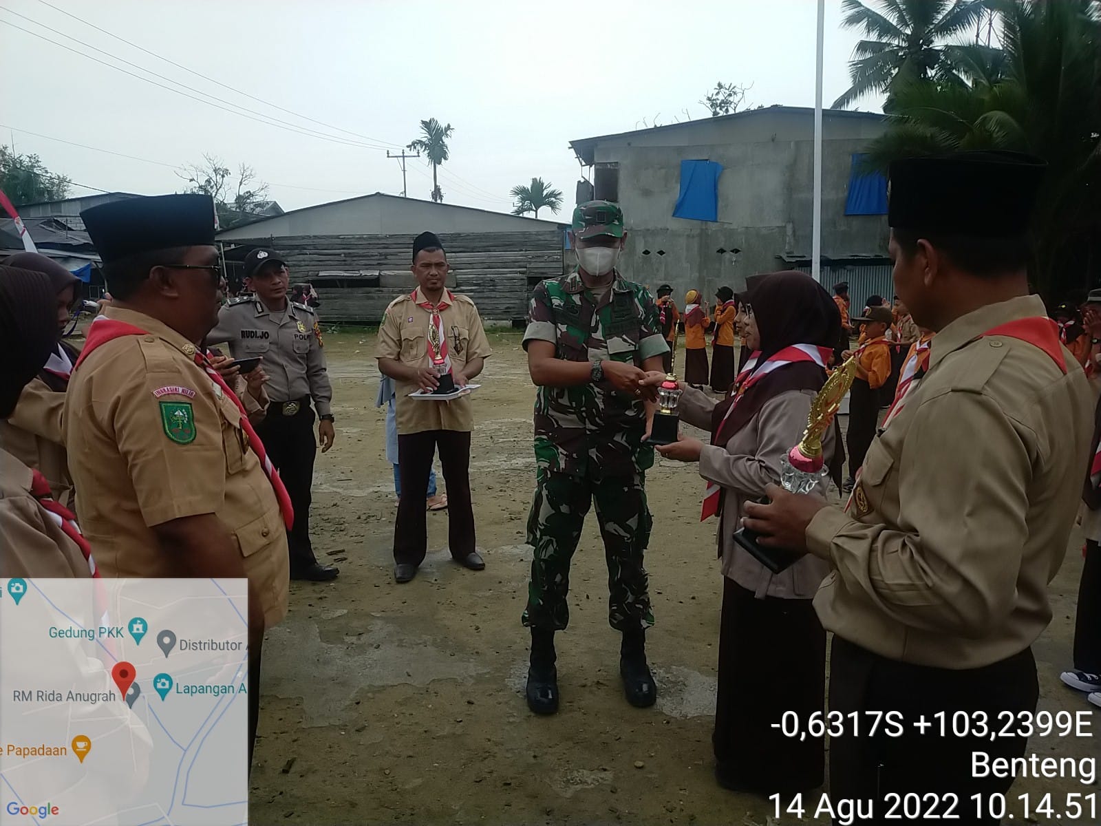 Danramil 07/Reteh Berikan Arahan Dalam Upacara HUT Gerakan Pramuka