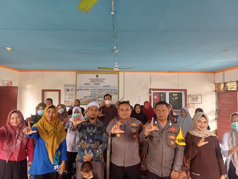 Dari Aula Desa Sungai Luar, Polres Inhil Rajut Tameng untuk Anak Bangsa dari Narkoba
