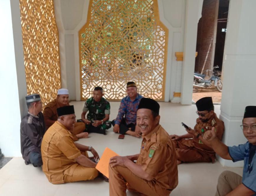 Tingkatkan Sinergitas, Danramil 03/Tpl Komsos Dengan Camat Dan Tokoh Agama