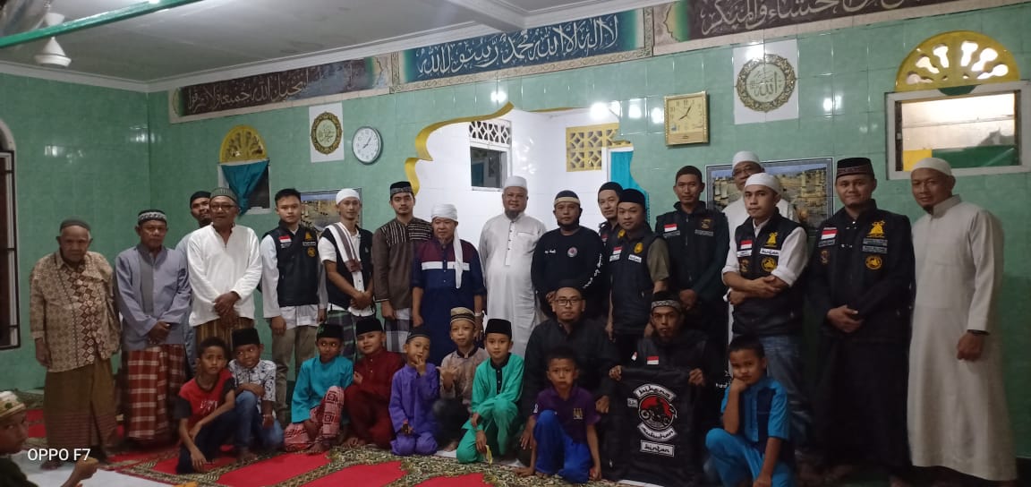 Makmurkan Masjid dan Surau, Ini yang Dilakukan Ustadz Tamrin