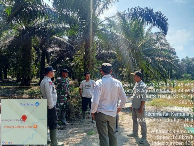 Pastikan Wilayahnya Nihil Titik Api, Babinsa Koramil 09/Kemuning Rutin Laksanakan Patroli dan Sosialisasi Karhutla