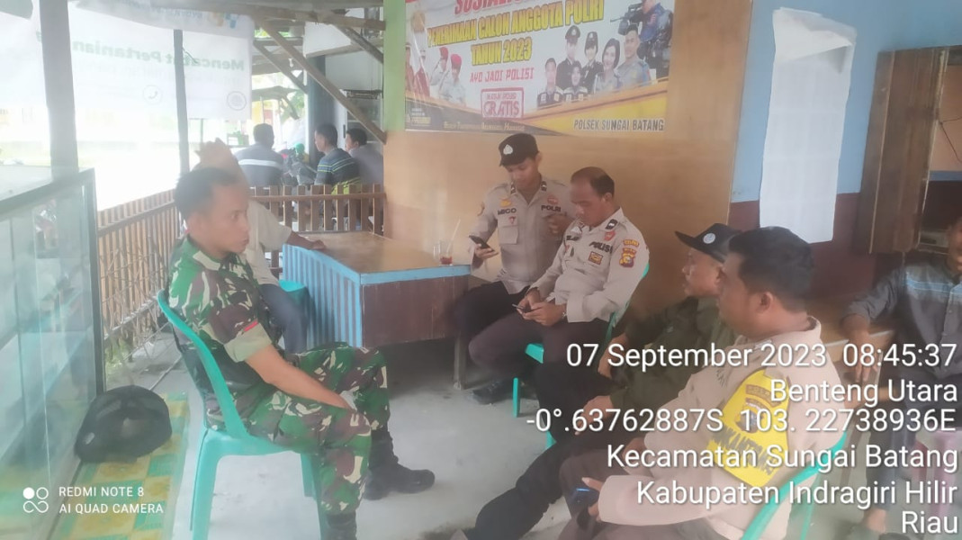 Maraknya Judi Online, Koramil 07/Reteh Terus Jalin Silaturahmi Dengan Anggota Polsek dan Masyarakat