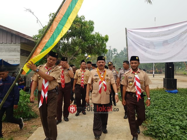H. Said Syarifuddin Buka Secara Resmi Perkemahan Berkarakter di Kecamatan Gaung