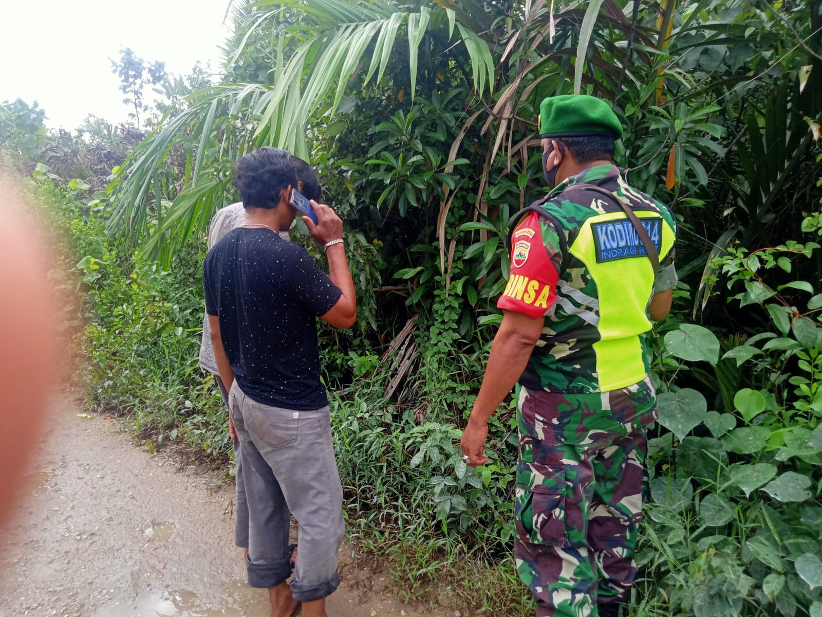 Agar Tidak Terjadi Karhutla, Serda Ilyas Rutin Sampaikan Himbauan Karhutla