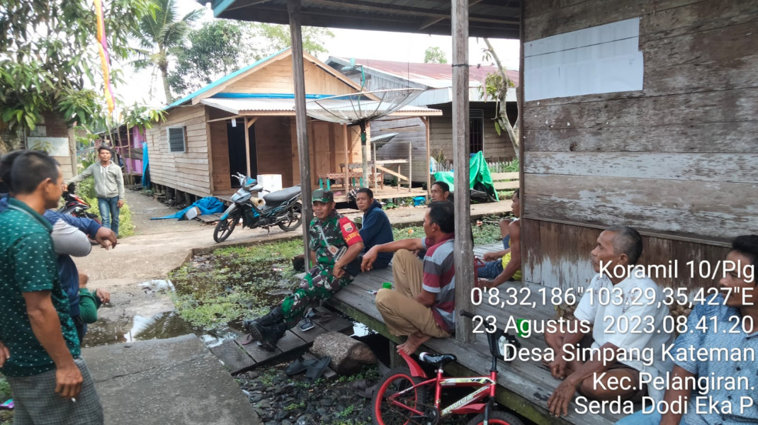 Koramil 10/Pelangiran Melihat Perkembangan Situasi di Wilayah Guna Jaga Kebersamaan dan Kearifan Warga