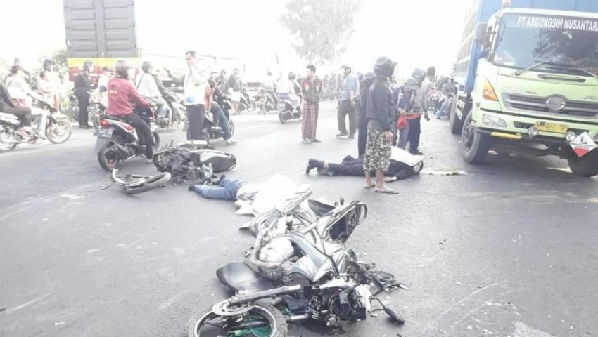 Tabrakan Dua Motor di Sidoarjo, Dua Orang Tewas
