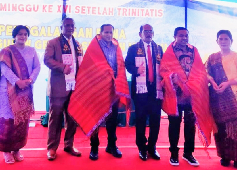 Diulosi Preases Distrik 22 HKBP Riau Pdt Hantus Hutapea, Abdul Wahid Didoakan Jadi Gubernur Riau