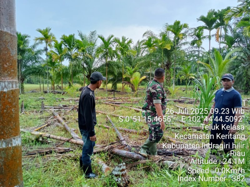 Patroli Karhutla di Wilayah Koramil 09/Kemuning Terus di Tingkatkan
