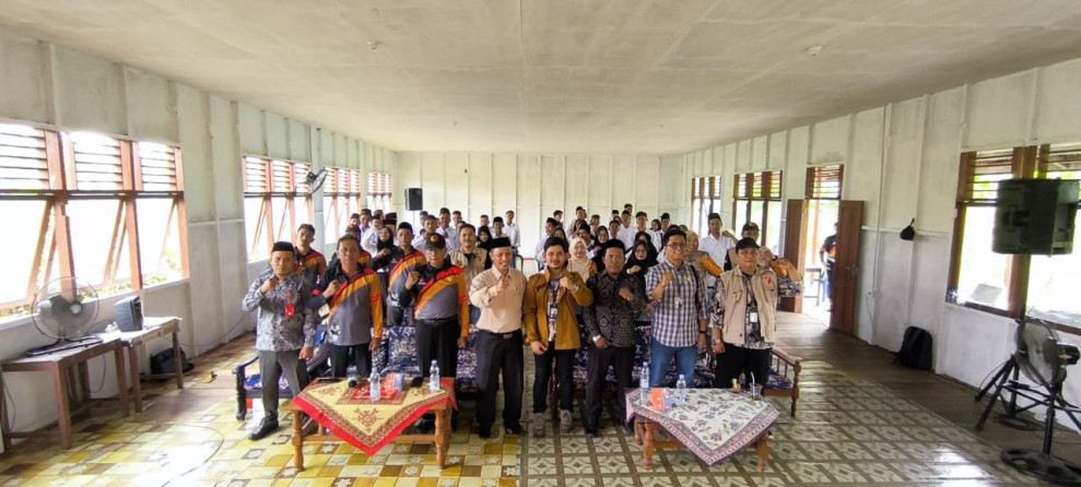 Panwascam Kecamatan Gaung Anak Serka Lantik 50 Petugas Pengawas TPS