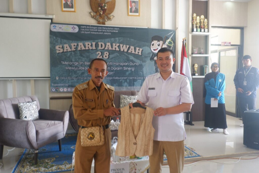 Safari Dakwah di Desa Bangunharja: Mahasiswa UIN Syarif Hidayatullah Jakarta Berkolaborasi dengan UMKM Lokal