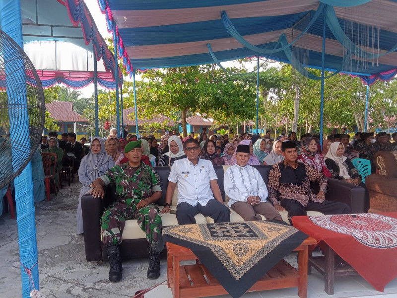 Danramil 09/Kemuning Hadiri Perpisahan Siswa/Siswi SMAN 01 Keritang