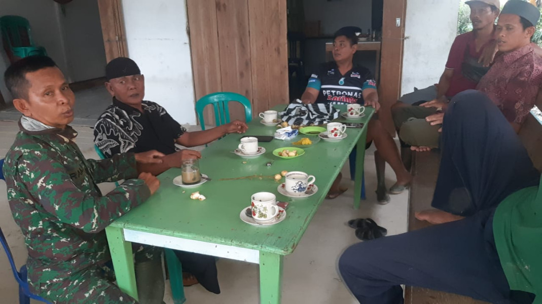 Komsos, Membangun Kerjasama yang Erat antara Babinsa dan Masyarakat di Reteh