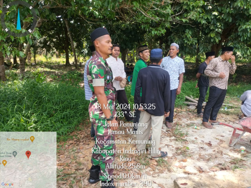 Melalui Komsos, Babinsa Koramil 09/Kmg Jalin Silaturahmi Sekaligus Takziah di Salah Satu Rumah Warga