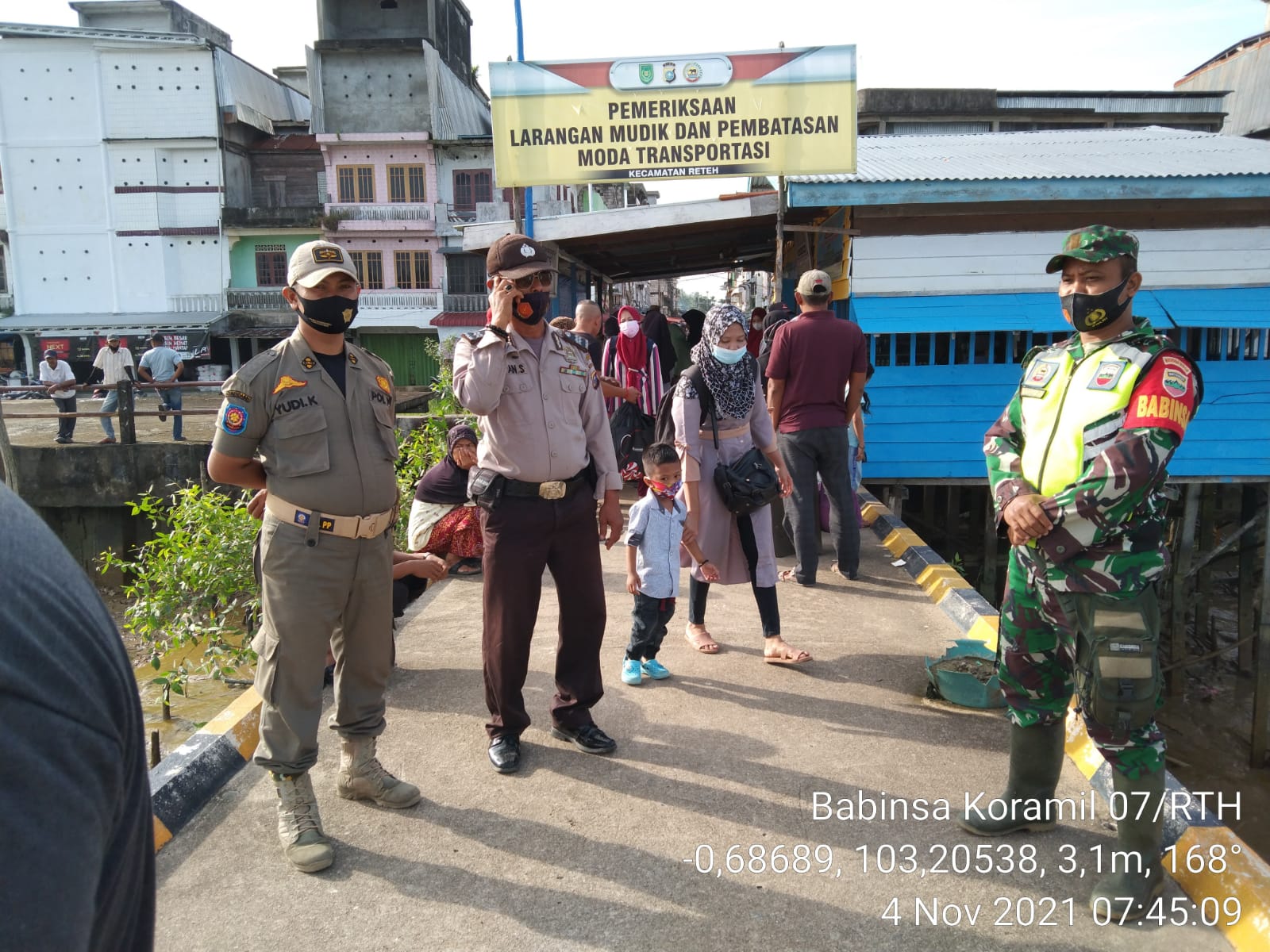 Koramil 07/Reteh Jadikan Penegakan Protokol Kesehatan Sebagai Rutinitas