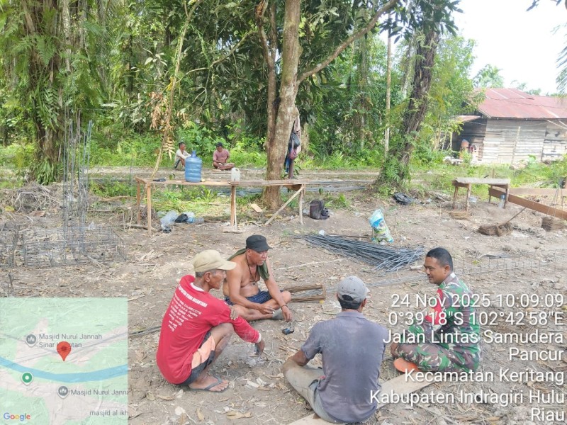 Babinsa Koptu Setiawan Terus Lakukan Pengawasan Sumber Daya Manusia Guna Tingkatkan Kemakmuran