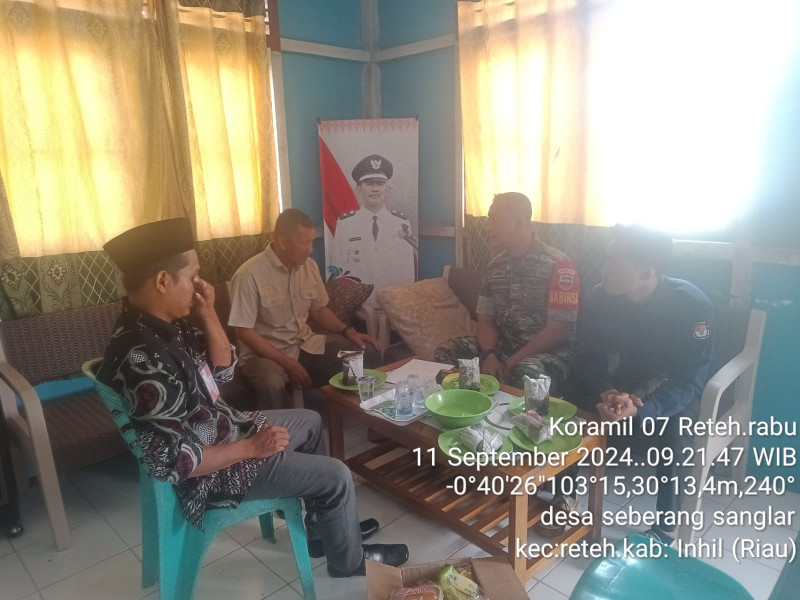 Bersama Masyarakat, Koramil 07/Reteh Jalin Silaturahmi dan Kedekatan