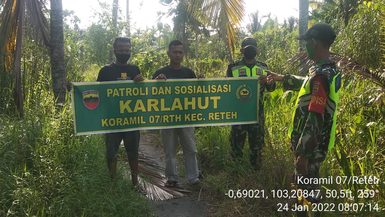 Praka Bobi Arianto Melaksanakan Patroli dan Sosialisasi Karhutla