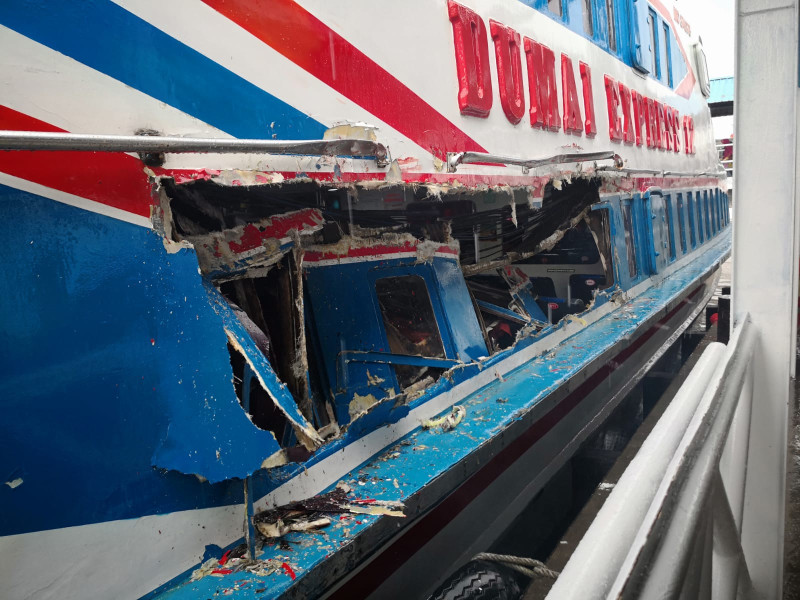Kapolres Kepulauan Meranti Tinjau Insiden Tabrakan Kapal, Pastikan Tidak ada Korban Jiwa