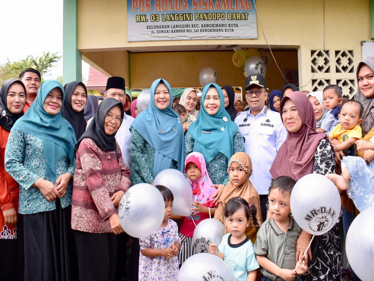 Disambut Hambali, Pj. Gubernur Riau dan Pj. Ketua TP PKK Prov. Riau Laksanakan Kunjungan Kerja di Kabupaten Kampar