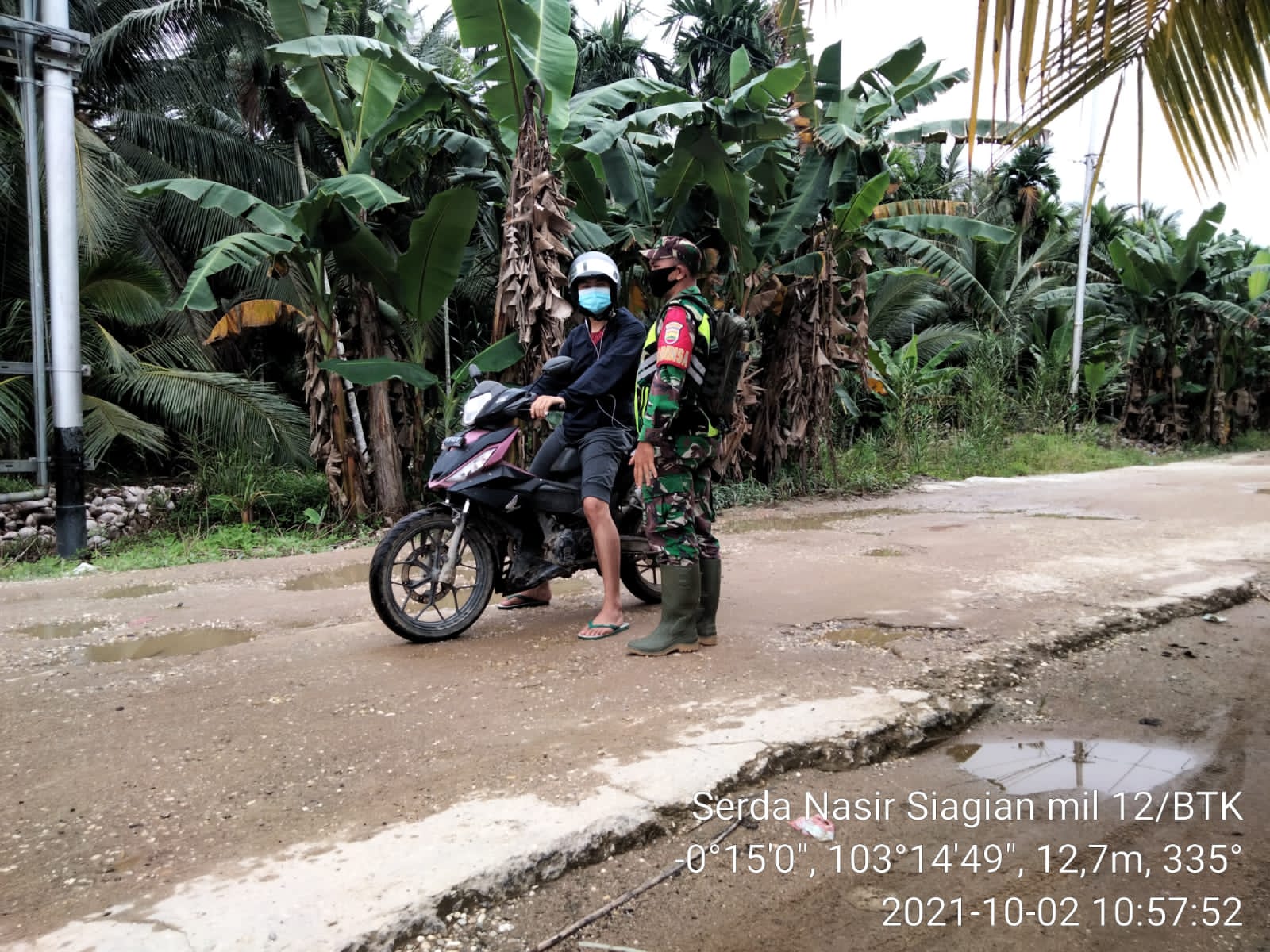 Babinsa Serda Nasir Siagian Laksanakan Sosialisasi Protkes kepada Masyarakat