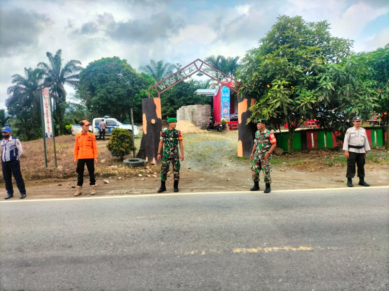 Terkait Pantauan Mudik, Danramil 09/Kmg Turun Untuk Laksanakan Operasi OPS Ketupat Lancang Kuning 2024