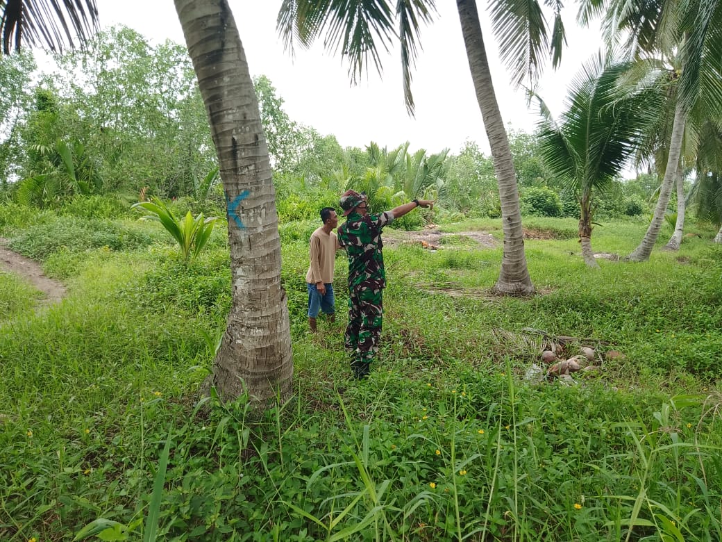 Tidak Dibenarkan Membuka Lahan Sembarangan Yang Dihimbau Oleh Babinsa Koramil 04/Kuindra