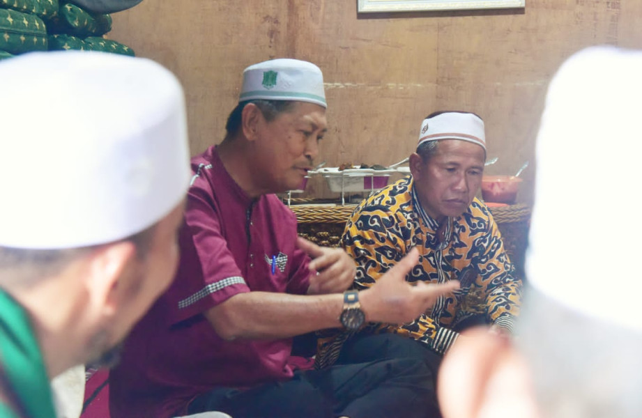 Hari Jum'at Yang Penuh Keberkahan, Wabup H.Syamsuddin Uti Dengarkan Curhat Masyarakat