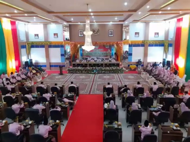 Rapat Paripurna Peringatan Hari Jadi Kabupaten Rokan Hilir Ke 21 Tahun