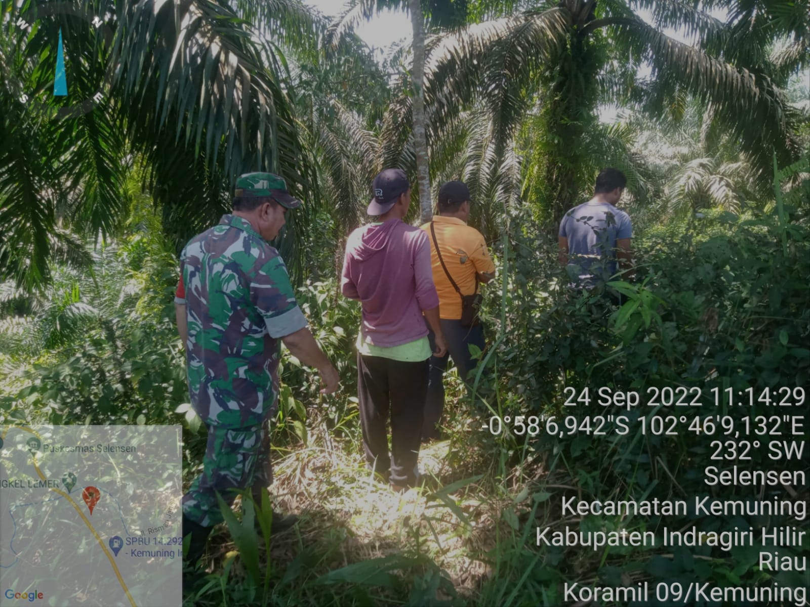 Babinsa Koramil 09/Kemuning Rutin Lakukan Patroli dan Sosialisasi Terhadap Karlahut