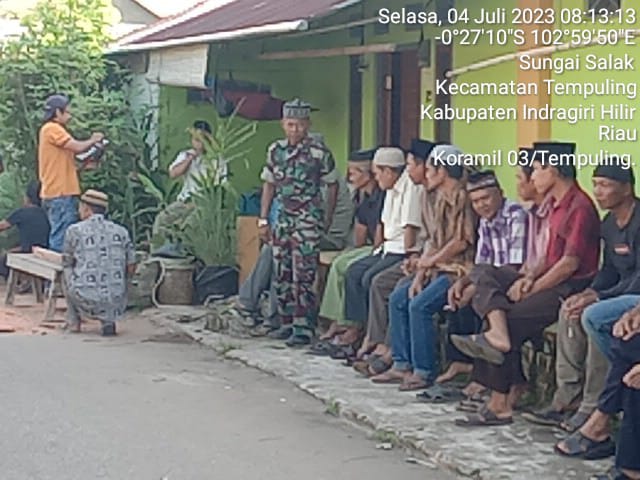 Berbela Sungkawa, Danramil 03/Tpl Beserta Anggota Melayat Kerumah Duka