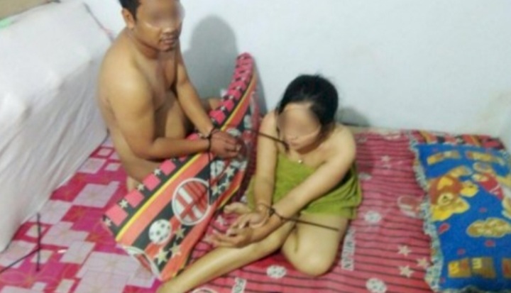 Terlalu Berisik saat Indehoy, Pasangan Ini Digerebek Polisi