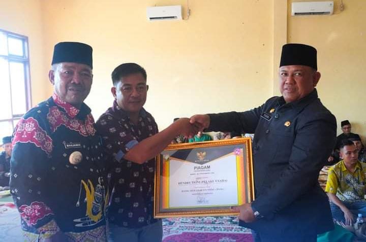 Pj Sekda Kampar Berikan Aspresiasi Kepada Pelaku Usaha Bapak Asuh Stunting