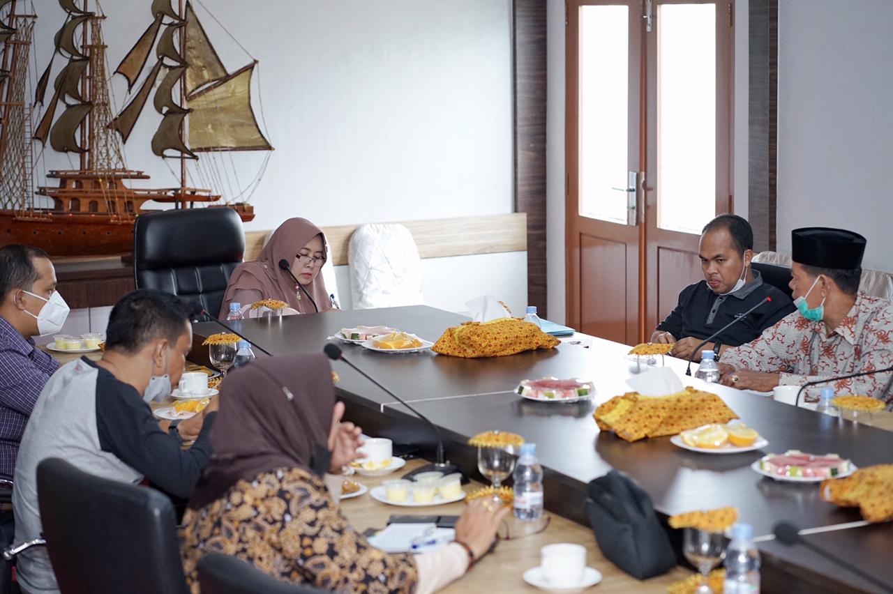 Zulaikhah Wardan Pimpin Rapat Lanjutan Persiapan Sidang Itsbat