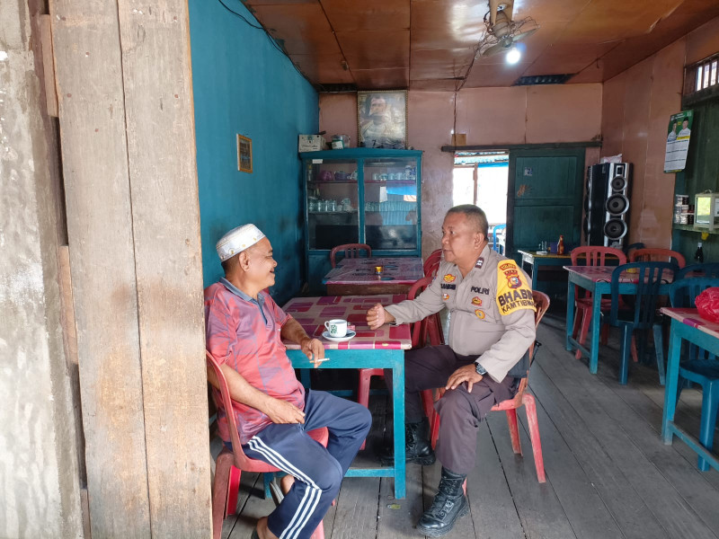 Bangun Kebersamaan, Bhabinkamtibmas Desa Belantaraya Aiptu Edysah Putra Sampaikan Pesan Kamtibmas di Binaan