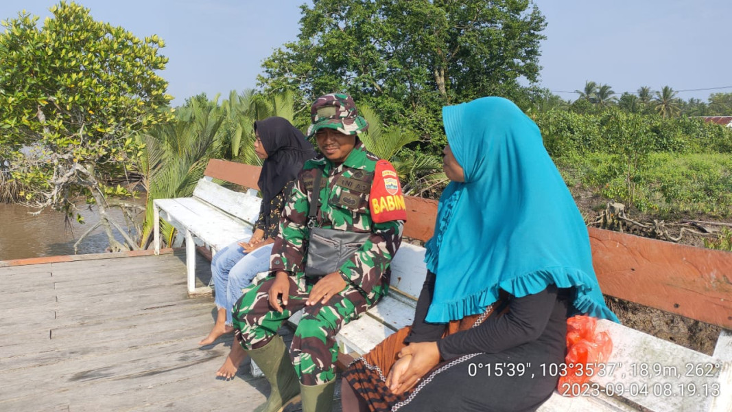 Koramil 10/Pelangiran Berikan Pengawasan Kepada Anak-Anak Binaan