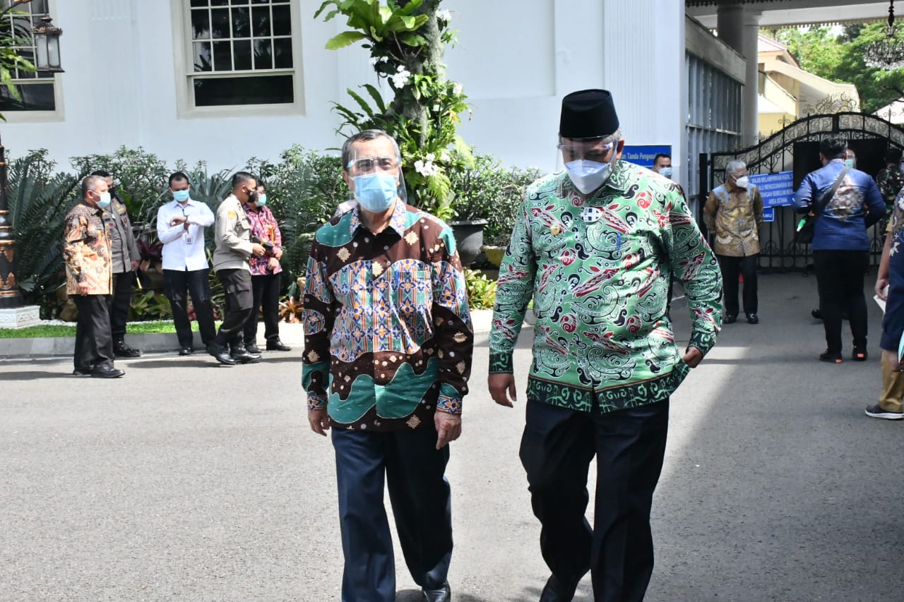 Presiden Jokowi Puji Gubri Tetapkan Status Siaga Darurat Karhutla Lebih Awal