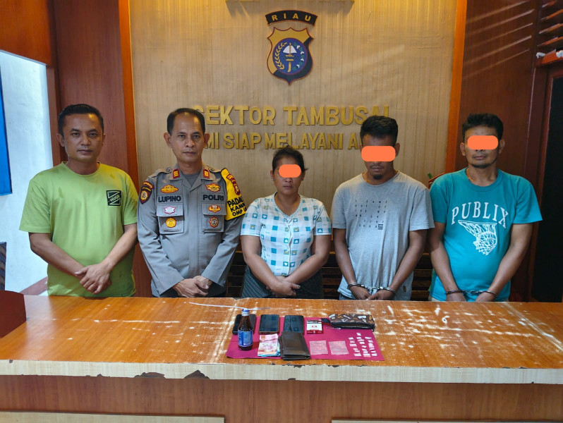 Polsek Tambusai Amankan Tiga Pelaku Pengedar Sabu Polsek Tambusai Amankan Tiga Pelaku Pengedar Sabu