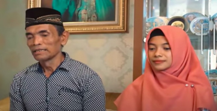 Muda dan Cantik Pula, Asisten Dosen Ini Ikhlas Menikah dengan Pria yang Lebih Tua dari Ayahnya