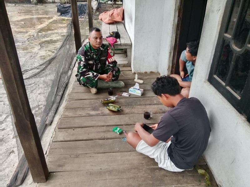 Babinsa Koramil 07/Rth Giat Laksanakan Kegiatan SDM di Binaan