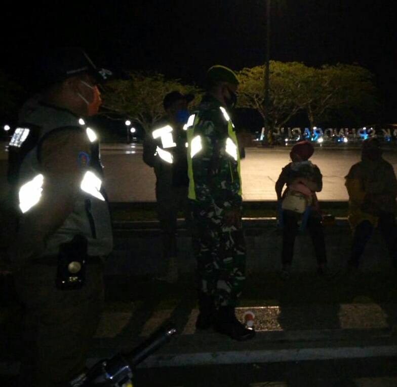 Aparat Gabungan di Siak Perketat Protokol Kesehatan di Objek Wisata Pada Malam Libur